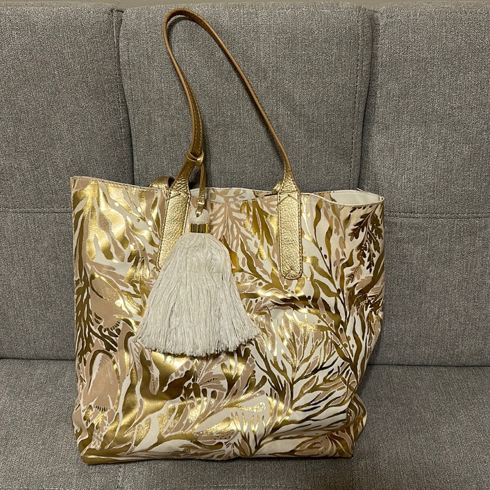 Lilly Pulitzer REVERSIBLE Shopper Tote Gold Metallic Turtley Awesome Bag